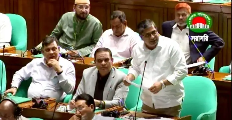 গাড়ি নিয়ে কী বলেছিলেন হাসনাত, আসলে কী সুবিধা পান এমপিরা