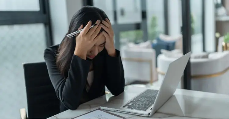 সাধারণ মানসিক চাপ কখন রোগে পরিণত হয়