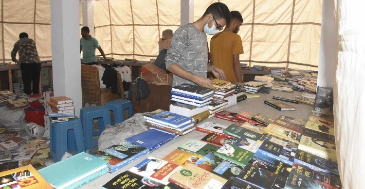 বইমেলা শুরু হচ্ছে আজ, কোথায় কী থাকবে