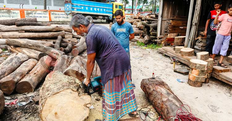 দিনাজপুরে জমে উঠেছে ‘খাইট্টা’ বিক্রি