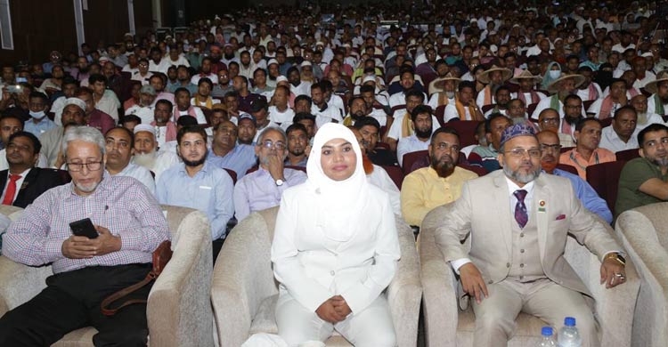 মালয়েশিয়ায় বাংলাদেশি গবেষক বৃস্টি খাতুন