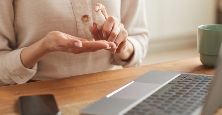 নিয়ন্ত্রণ ছাড়া বারবার একই চিন্তা বা আচরণ কি স্বাভাবিক? জানুন কারণ