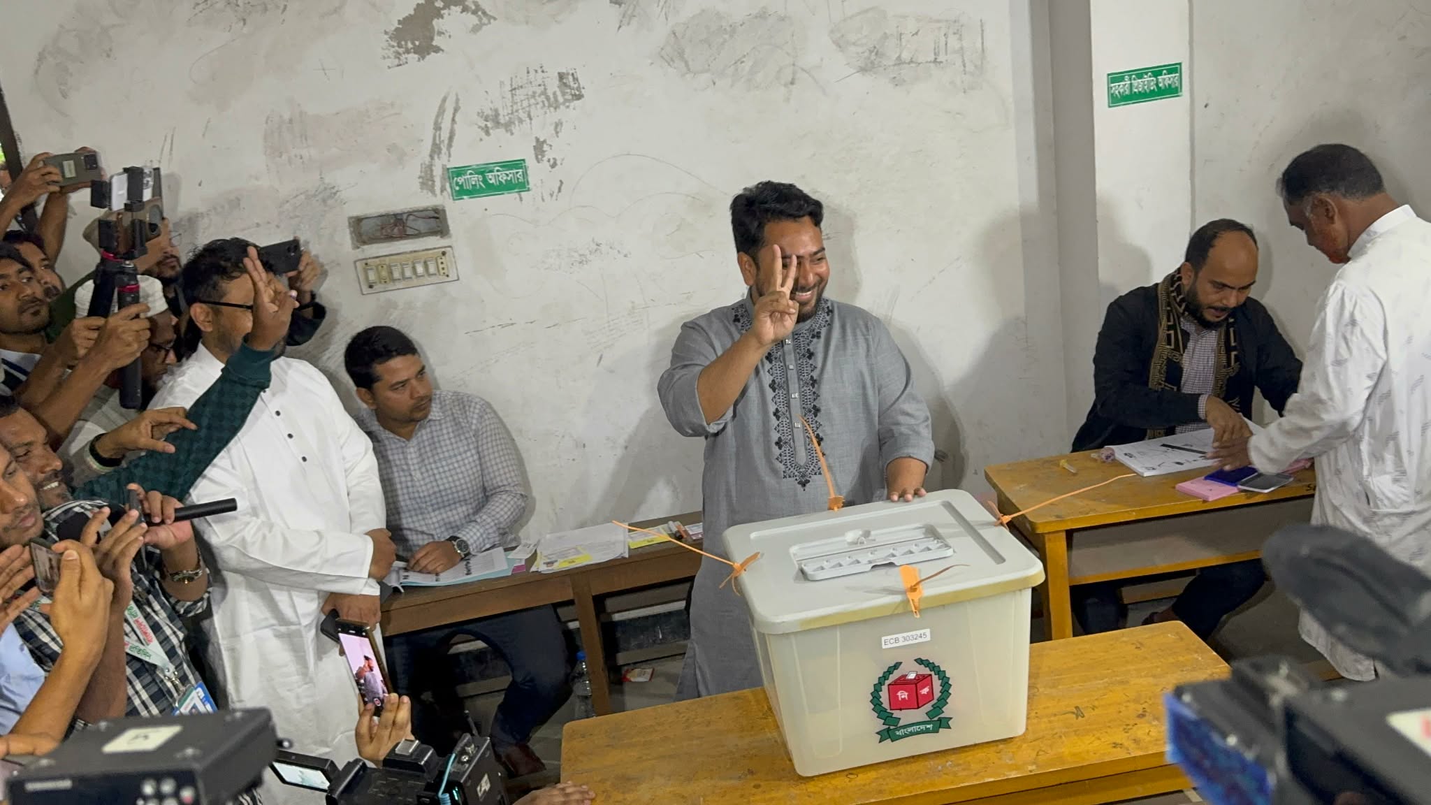 আমরা সরকার গঠনের দ্বারপ্রান্তে রয়েছি: নাহিদ ইসলাম