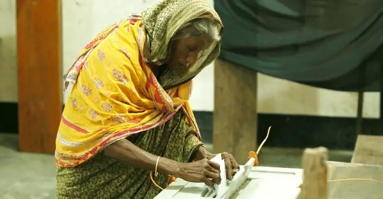 সারাদেশে ভোট পড়েছে ৫৯.৪৪ শতাংশ: ইসি