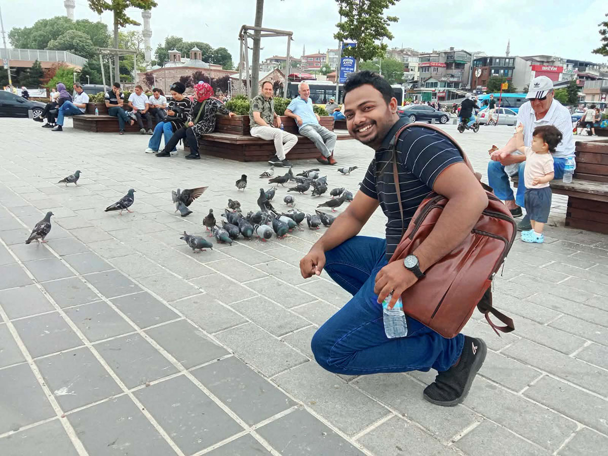 স্বর্ণালি আলোয় মোড়া এক নগরী ইস্তাম্বুল