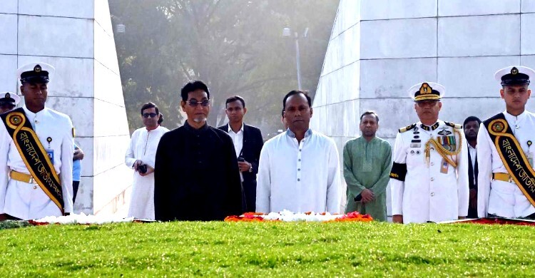 শহীদ জিয়া-খালেদা জিয়ার সমাধিতে ডেপুটি স্পিকার-চিফ হুইপের শ্রদ্ধা