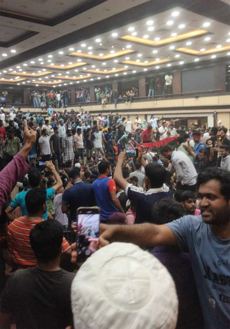 ৩৬ জুলাই: ‘রুদ্ধশ্বাস’ অধ্যায়ের সমাপ্তি