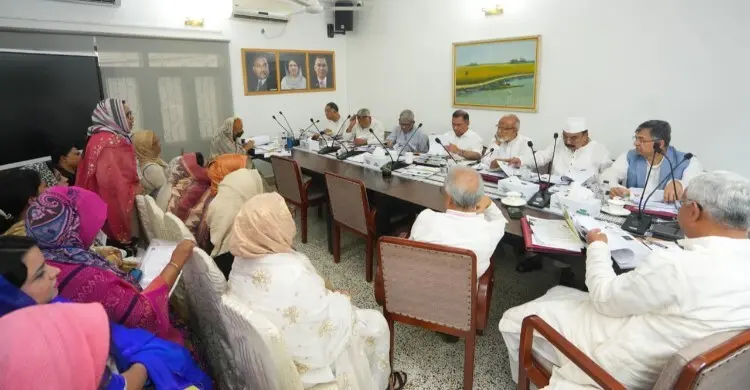 গুলশানে চলছে বিএনপির মনোনয়ন বোর্ডের শেষ দিনের সাক্ষাৎকার