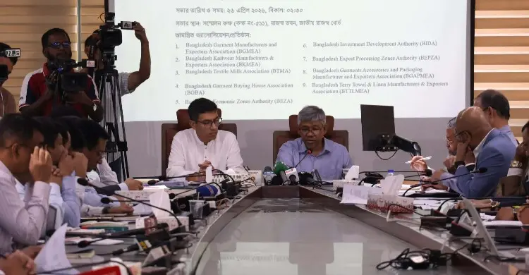 চট্টগ্রাম বন্দরে অত্যাচার বন্ধ করেন, যা চাইবেন তাই দেবো: ব্যবসায়ী নেতা