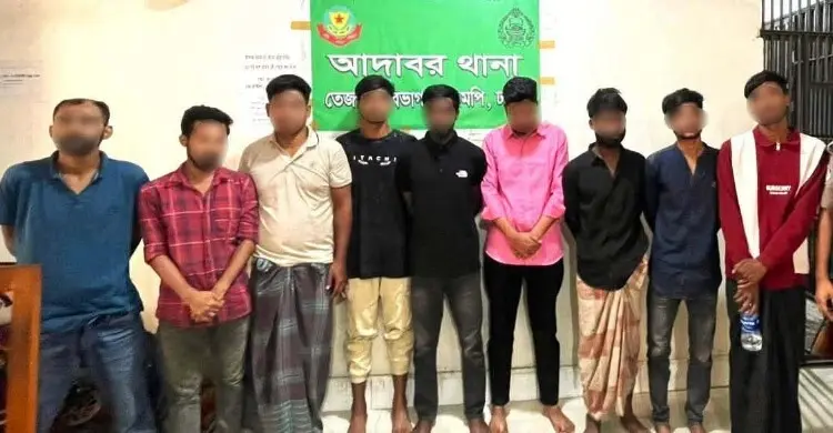 তেজগাঁও এলাকায় পুলিশের অভিযান, গ্রেফতার ৭৪