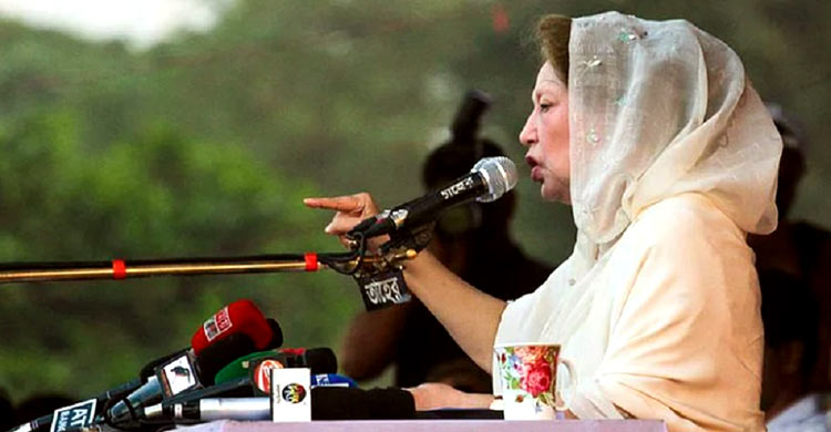 চরম সংকটেও অটল খালেদা জিয়ার &lsquo;সংগ্রামী জীবন&rsquo;