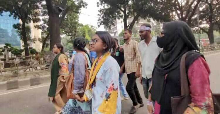 সচিবালয়ে ৭ কলেজের ২৩ সদস্যের প্রতিনিধি দল