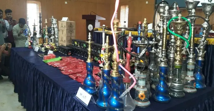 ইরান থেকে আসার পর অনলাইনে সিসা কারবার, গ্রেফতার ৩