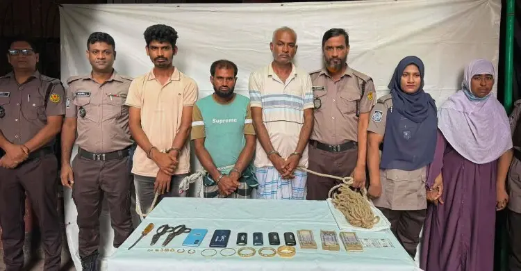 বাসা দেখার নাম করে ফ্ল্যাটে প্রবেশ, জিম্মি করে ডাকাতি