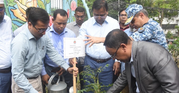 জনগণ পাশে থাকলে দুই বছরের মধ্যে ঢাকার চেহারা বদলে দেওয়া সম্ভব