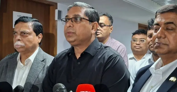 ৬ মাসে মালয়েশিয়ায় ২ লাখ কর্মী পাঠাবে বাংলাদেশ, সেপ্টেম্বর থেকে শুরু