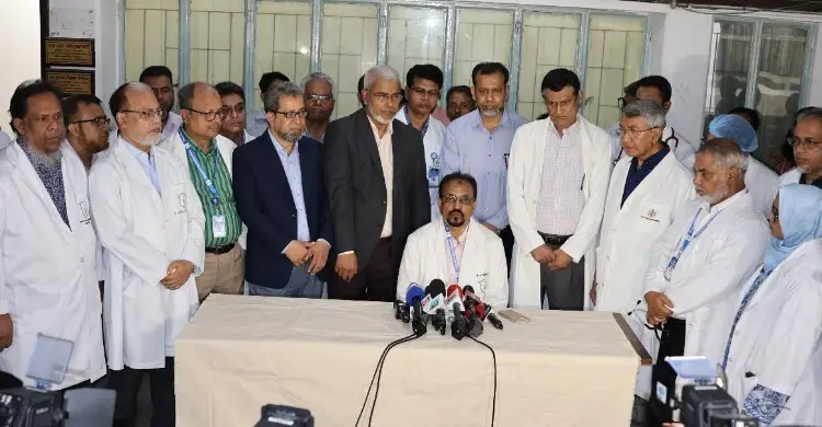 দেশে প্রথম ‘ইমোশনাল ডোনার’ থেকে কিডনি প্রতিস্থাপন