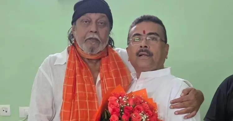 মিঠুন চক্রবর্তীর বাসায় শুভেন্দু অধিকারী