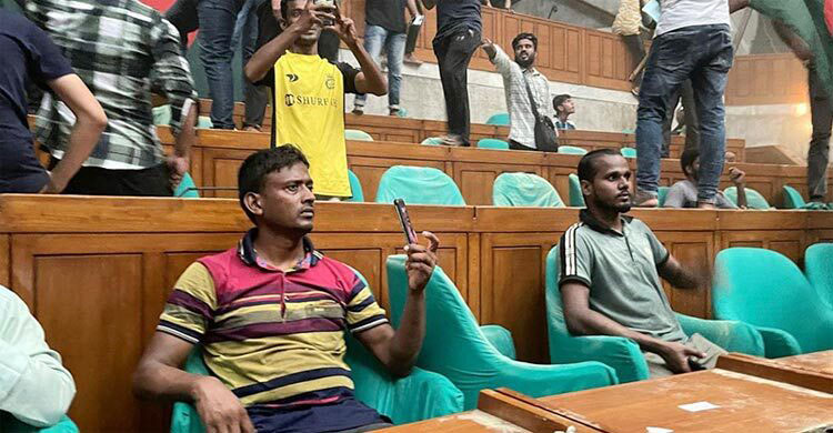 ৩৬ জুলাই: ‘রুদ্ধশ্বাস’ অধ্যায়ের সমাপ্তি