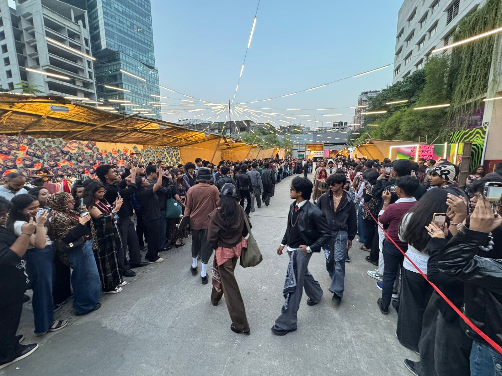 যা দেখে ফিরলেন জেন জি, জেন আলফা-ফ্যাশনপ্রেমীরা