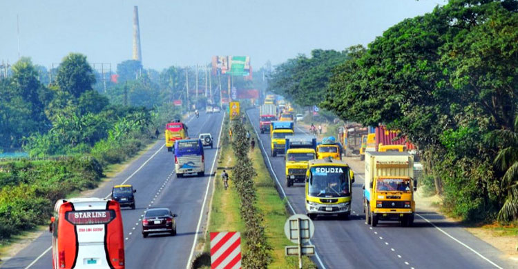 ঢাকা-চট্টগ্রাম মহাসড়কে ডাকাতি-ছিনতাই, ‘মব’ শঙ্কায় হাইওয়ে পুলিশ