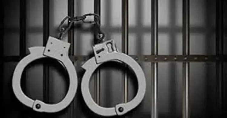 ছিনতাইয়ের প্রস্তুতিকালে চাকুসহ হাতেনাতে গ্রেফতার ৭