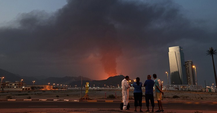 সৌদি আরবে ক্ষেপণাস্ত্র হামলায় নিহত ২, একজন বাংলাদেশি