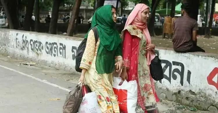 সোমবার থেকে সব বিশ্ববিদ্যালয় বন্ধ ঘোষণা