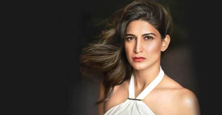 সংগ্রাম থামেনি অহনার, এবার খুনের হুমকি পাচ্ছেন অভিনেত্রী