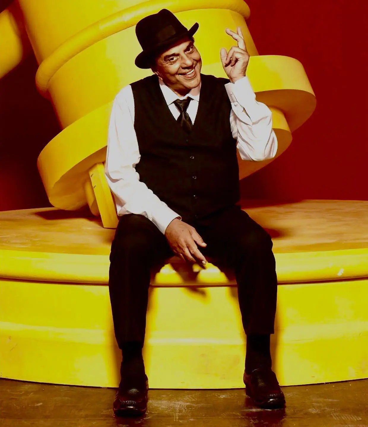 যে কারণে মৃত্যুর খবর কাউকে জানায়নি ধর্মেন্দ্রর পরিবার