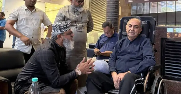 মালয়েশিয়ায় হাসপাতালে মির্জা আব্বাসকে দেখতে গেলেন মাসুদ সাইদী
