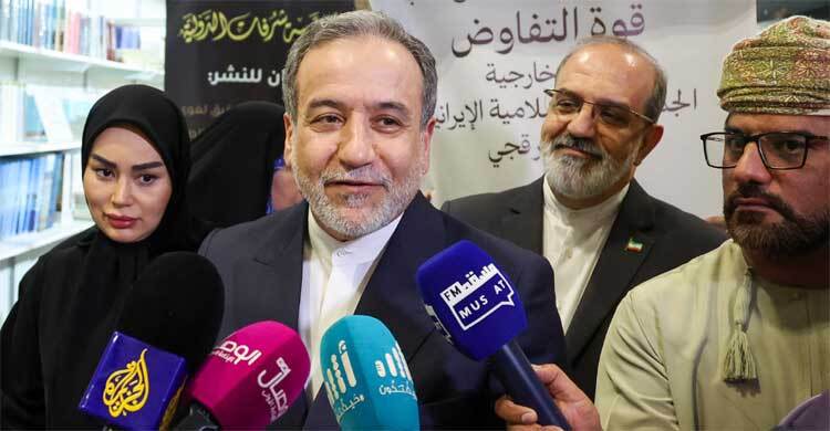 যুক্তরাষ্ট্র হামলা না চালানোর নিশ্চয়তা দিলে আলোচনায় বসবে ইরান