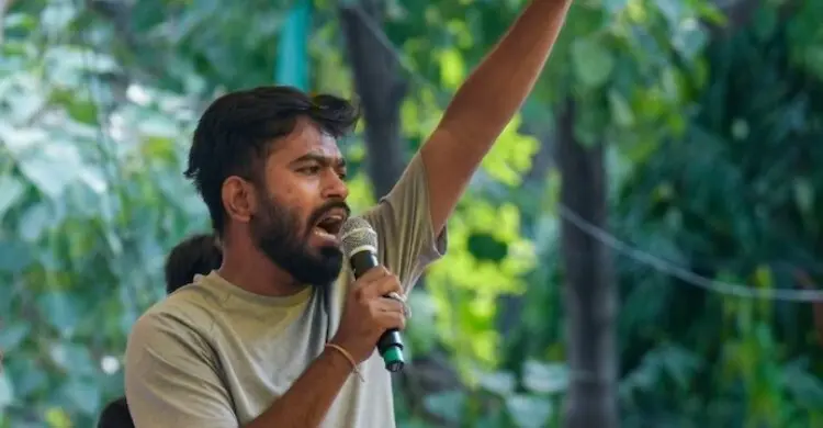 সিজেপির অভিজিৎকে তুলে নিয়ে গেছে পুলিশ