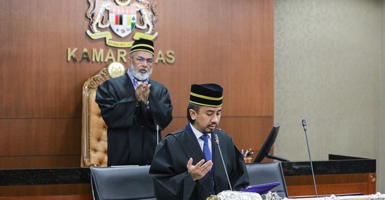 মালয়েশিয়া পার্লামেন্টের স্পিকার সিলেটের আবুল হোসেন