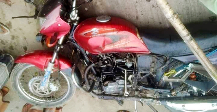 চাকরি পরীক্ষা দিতে গিয়ে প্রাণ গেলো তরুণের