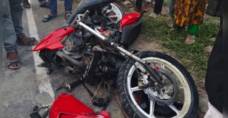 কুষ্টিয়ায় মোটরসাইকেল রেস করতে গিয়ে প্রাণ গেলো দুই বন্ধুর