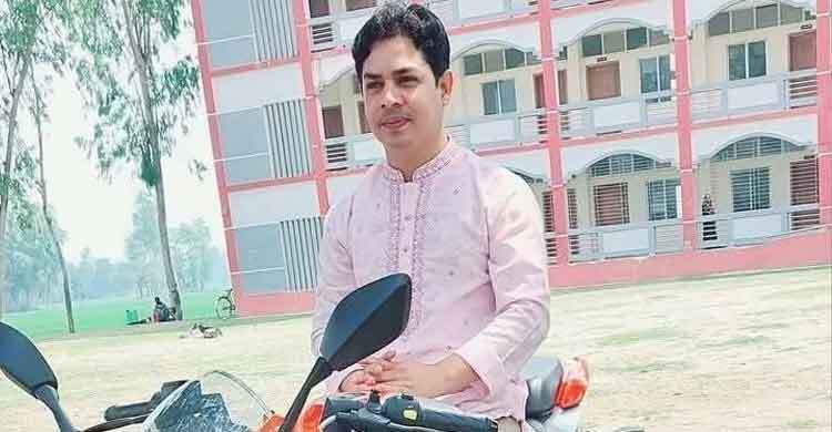 কুড়িগ্রামে অটোরিকশা-মোটরসাইকেল মুখোমুখি সংঘর্ষে যুবকের মৃত্যু