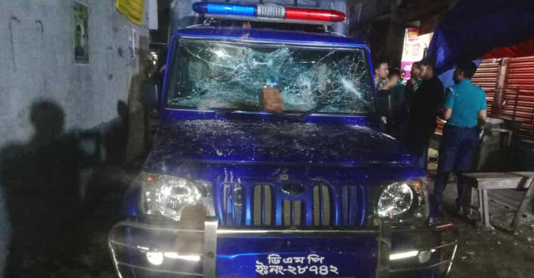 আদাবরে পুলিশ সদস্যকে কোপালো কিশোর গ্যাংয়ের সদস্যরা