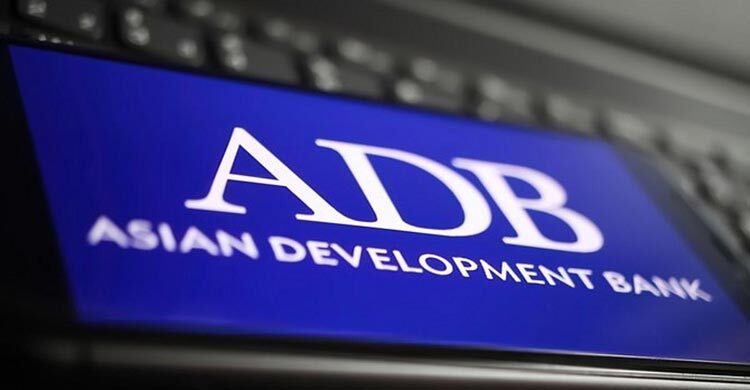 ট্রাম্পের শুল্কে বাংলাদেশে কমবে প্রবৃদ্ধি, বাড়বে শঙ্কা-অনিশ্চয়তা