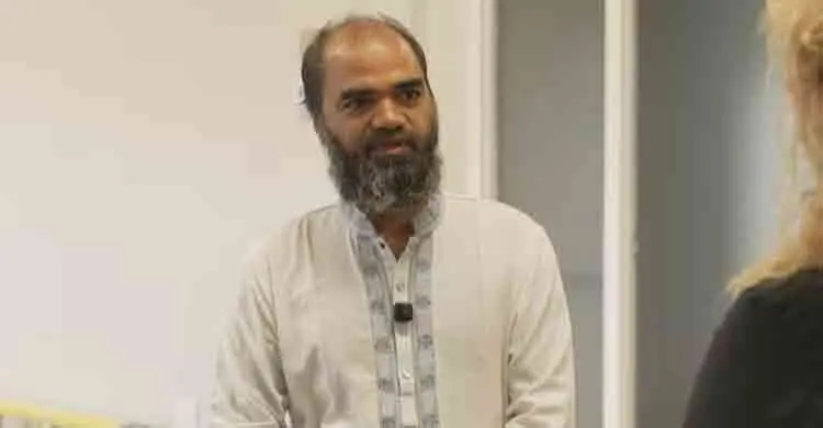 কানাডায় মাইকে আজান দিয়ে হুমকির মুখে মসজিদ কর্তৃপক্ষ