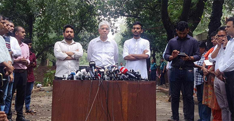 3 advisers visit Ganabhaban