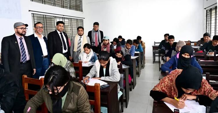 চবির ‌‘ডি’ ইউনিটের পরীক্ষায় উপস্থিতি হার ৯২ শতাংশ