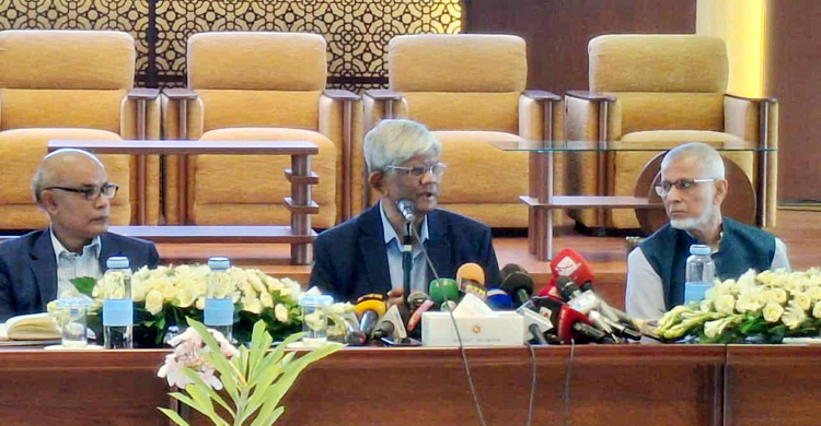 টাকা পাচারকারীদের সক্ষমতা আমার-আপনার চেয়ে বেশি: অর্থ উপদেষ্টা