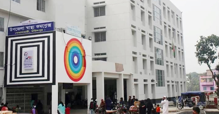 তেলের অভাবে বন্ধ হাসপাতালের দুই অ্যাম্বুলেন্স