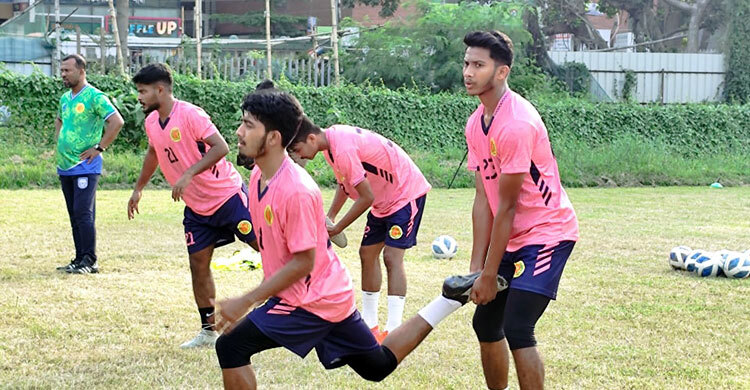 এএফসি চ্যালেঞ্জ লিগের জন্য ঘাম ঝরাচ্ছে আবাহনী