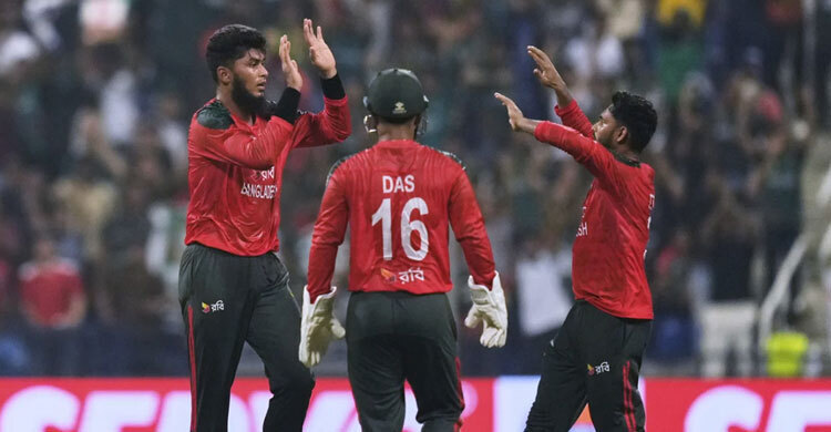 Bangladesh edge Afghanistan to keep Super Four hopes alive