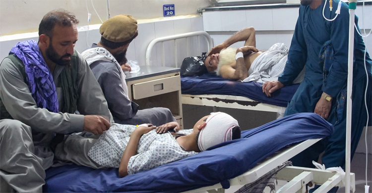 আফগানিস্তানে ভূমিকম্পে নিহত প্রায় ৫০০, আরও প্রাণহানির শঙ্কা