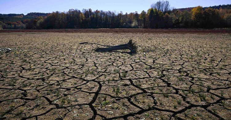 Poorer nations need $1tn a year by 2030 in climate finance