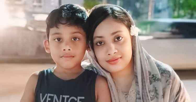 এখনো সন্ধান মেলেনি আফসানার, মায়ের জন্য কান্নাকাটি করছে ওহি