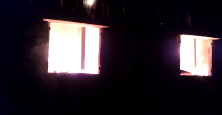 সিদ্ধিরগঞ্জে তুলার গুদাম পুড়ে ছাই